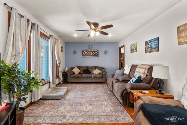 128 Edgebrook Drive, Sandwich, IL 60548