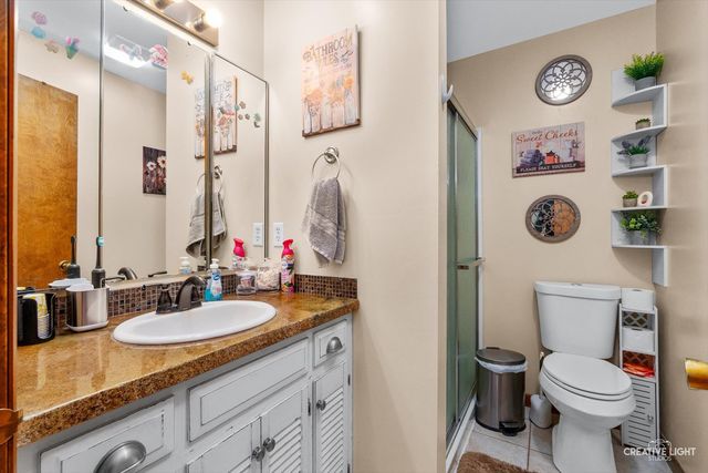 128 Edgebrook Drive, Sandwich, IL 60548