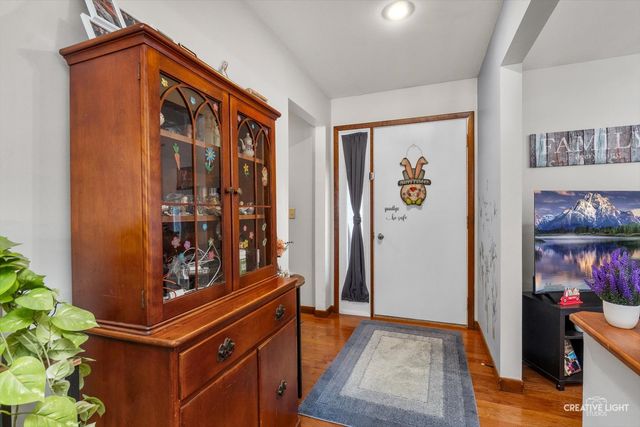 128 Edgebrook Drive, Sandwich, IL 60548