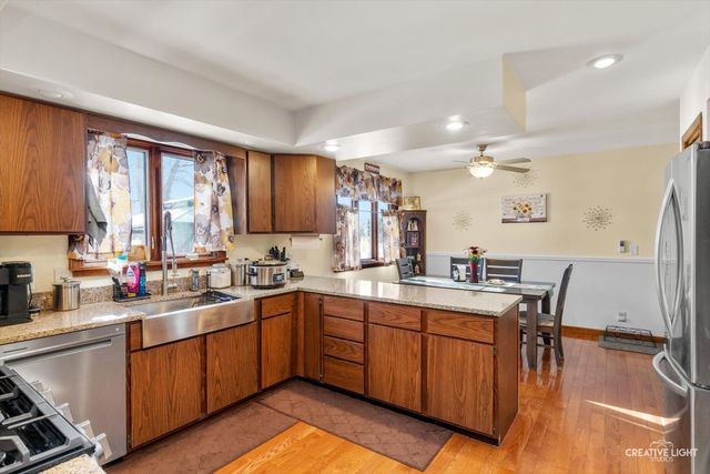 128 Edgebrook Drive, Sandwich, IL 60548