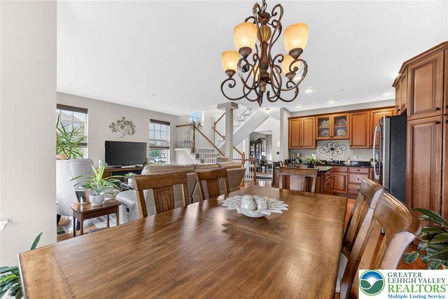 5440 Spring Ridge Drive West, Macungie Boro, PA 18062
