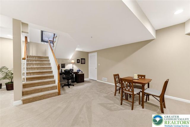 5440 Spring Ridge Drive West, Macungie Boro, PA 18062
