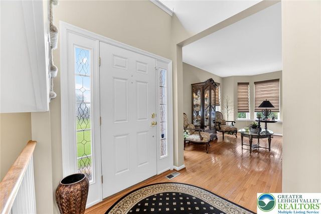5440 Spring Ridge Drive West, Macungie Boro, PA 18062
