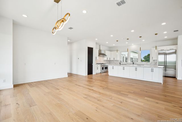 13331 Roundup Pass, San Antonio, TX 78245