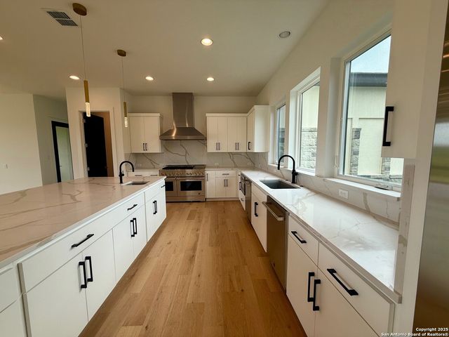13331 Roundup Pass, San Antonio, TX 78245