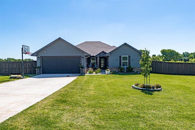 1017 Heritage Hills Drive, Tuttle, OK 73089