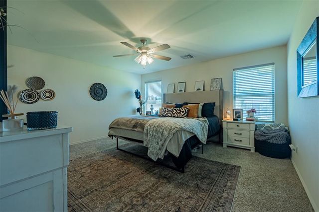 1017 Heritage Hills Drive, Tuttle, OK 73089