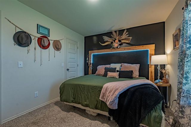 1017 Heritage Hills Drive, Tuttle, OK 73089