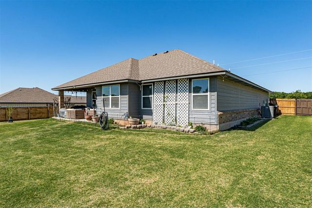 1017 Heritage Hills Drive, Tuttle, OK 73089