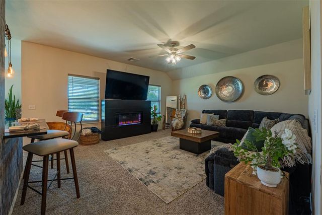 1017 Heritage Hills Drive, Tuttle, OK 73089