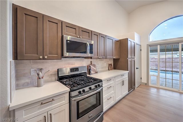 3620 Lake Victoria Drive, North Las Vegas, NV 89032
