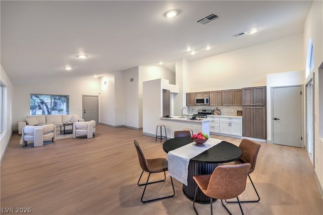 3620 Lake Victoria Drive, North Las Vegas, NV 89032