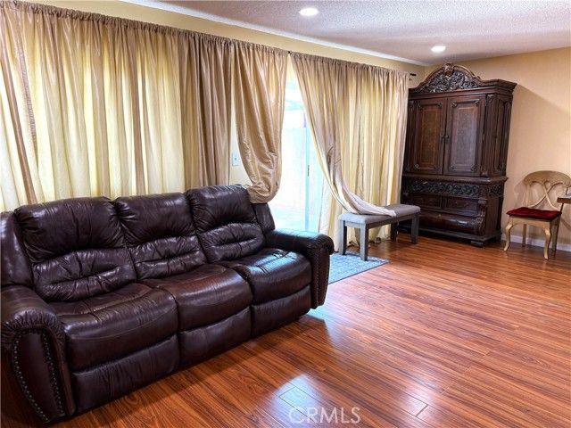 6629 Wilbur Avenue 22, Reseda (los Angeles), CA 91335