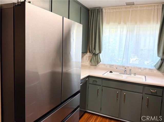 6629 Wilbur Avenue 22, Reseda (los Angeles), CA 91335