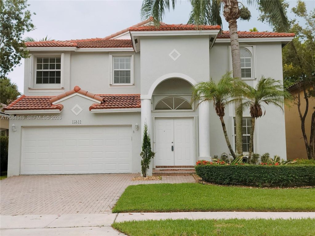 15842 SW 14th Street, Pembroke Pines, FL 33027