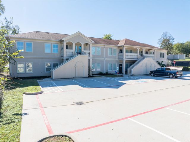 13165 Snow Lane Lane 4, Willis, TX 77318