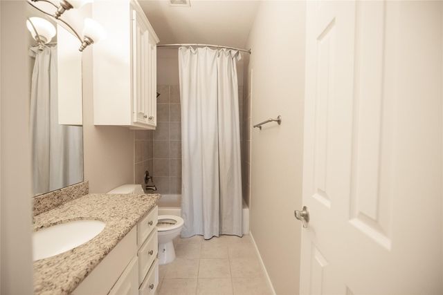 13165 Snow Lane Lane 4, Willis, TX 77318