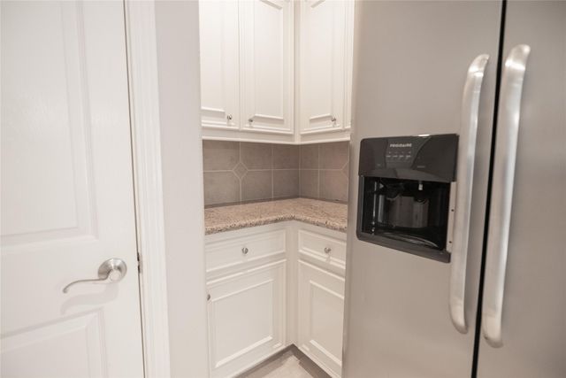 13165 Snow Lane Lane 4, Willis, TX 77318