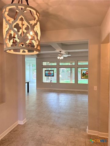 490 Pecan Meadows, New Braunfels, TX 78130