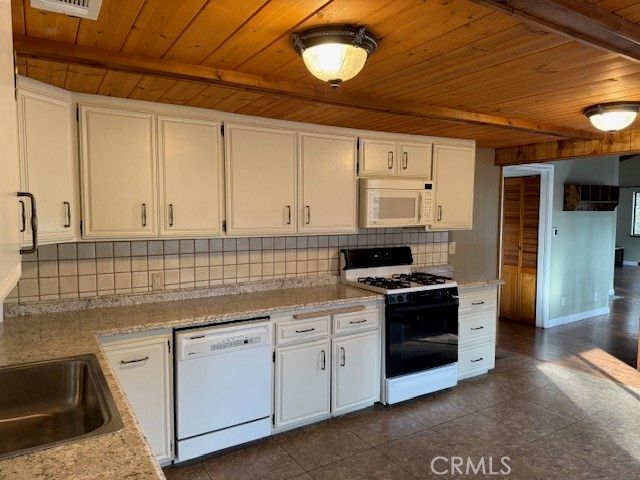 615 Ash, Green Valley Lake, CA 92341