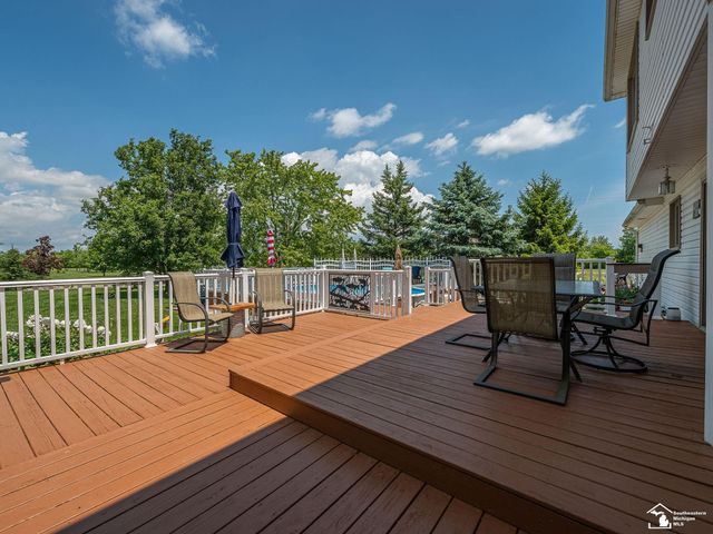 2223 Fix Road, Monroe, MI 48162