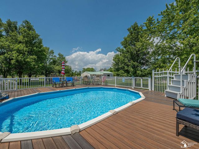 2223 Fix Road, Monroe, MI 48162