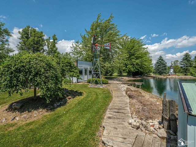 2223 Fix Road, Monroe, MI 48162