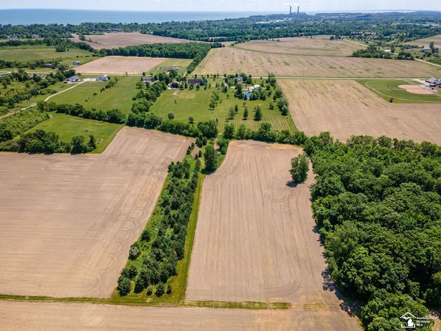 2223 Fix Road, Monroe, MI 48162