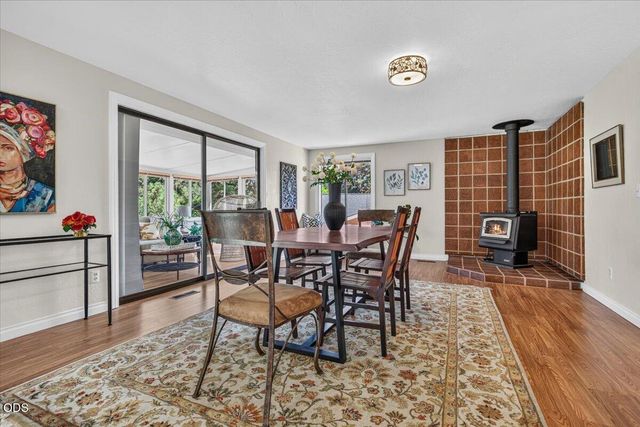 2025 Green Meadows Way, Ashland, OR 97520