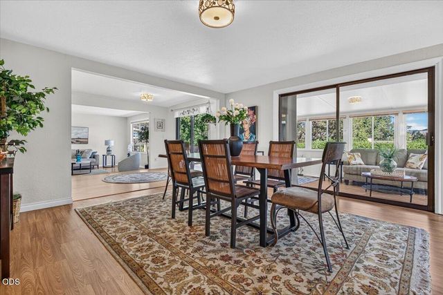 2025 Green Meadows Way, Ashland, OR 97520