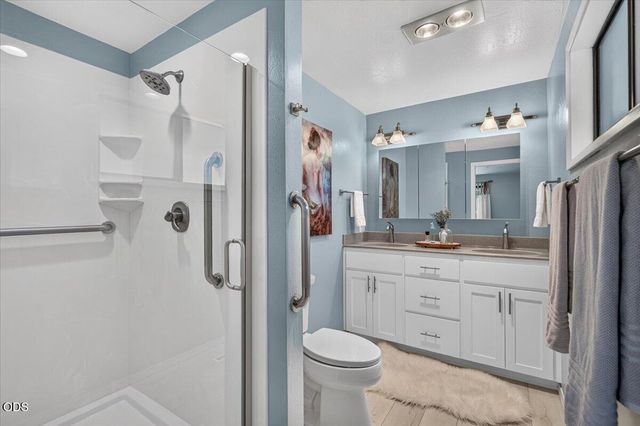 2025 Green Meadows Way, Ashland, OR 97520