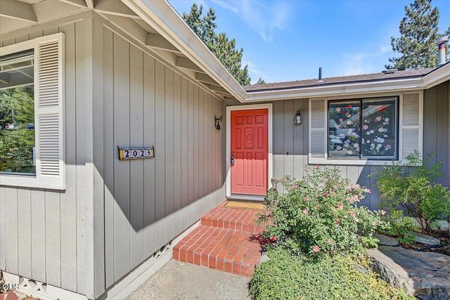 2025 Green Meadows Way, Ashland, OR 97520