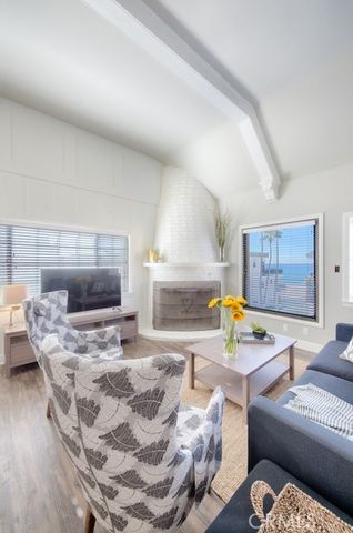 113 29th Street, Manhattan Beach, CA 90266