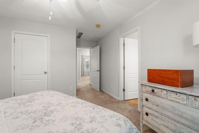 1207 SW Arborway Drive, Lee's Summit, MO 64082