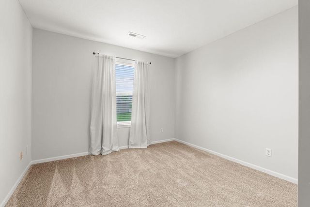 1207 SW Arborway Drive, Lee's Summit, MO 64082