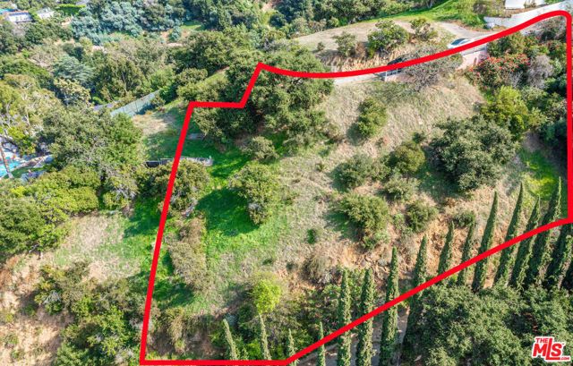 3031 Passmore Drive, Los Angeles, CA 90068