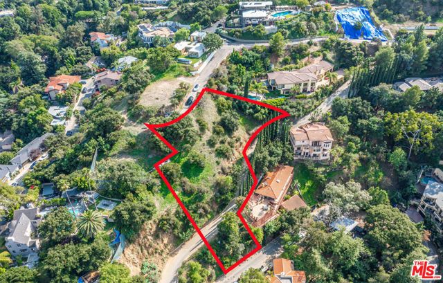 3031 Passmore Drive, Los Angeles, CA 90068