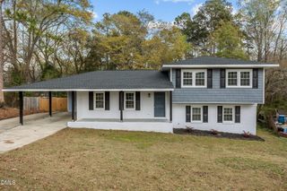 546 Rock Canyon Drive, Fayetteville, NC 28303