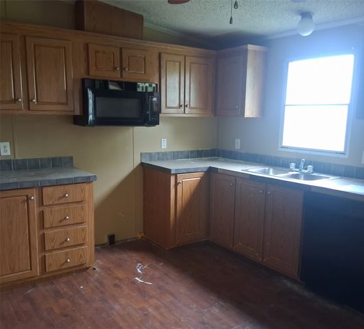 105 Spring Creek Place, Texarkana, TX 75501