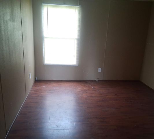 105 Spring Creek Place, Texarkana, TX 75501