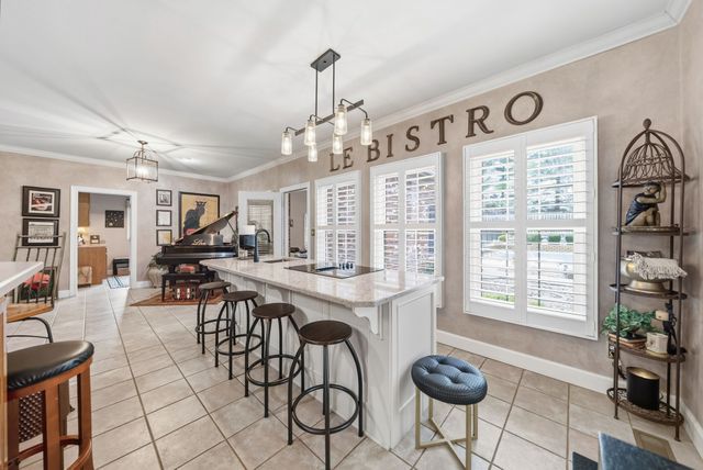 1312 Shallow Lake Cir, Hopkinsville, KY 42240