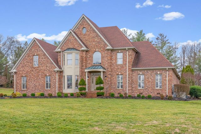 1312 Shallow Lake Cir, Hopkinsville, KY 42240