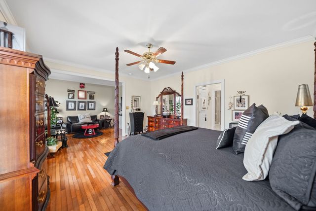 1312 Shallow Lake Cir, Hopkinsville, KY 42240