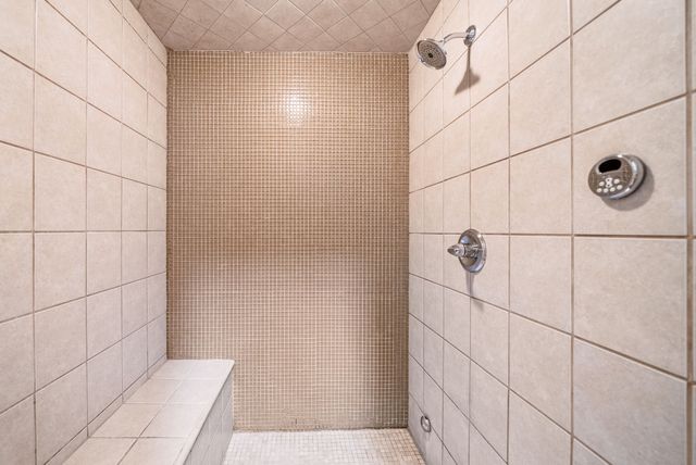 1312 Shallow Lake Cir, Hopkinsville, KY 42240