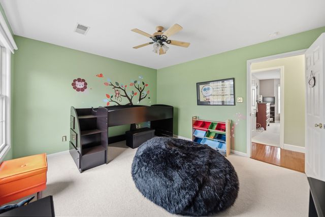 1312 Shallow Lake Cir, Hopkinsville, KY 42240