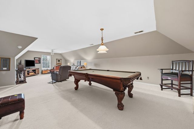 1312 Shallow Lake Cir, Hopkinsville, KY 42240