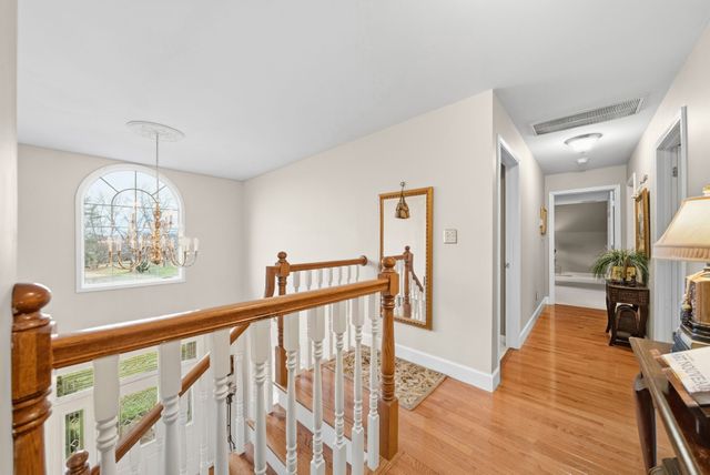 1312 Shallow Lake Cir, Hopkinsville, KY 42240