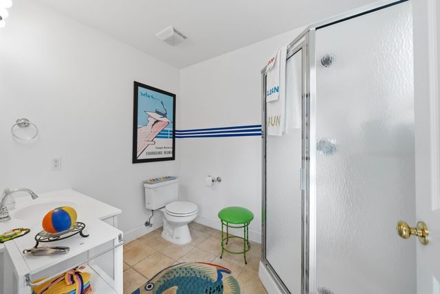 1312 Shallow Lake Cir, Hopkinsville, KY 42240