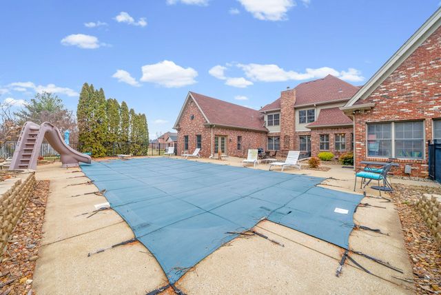 1312 Shallow Lake Cir, Hopkinsville, KY 42240