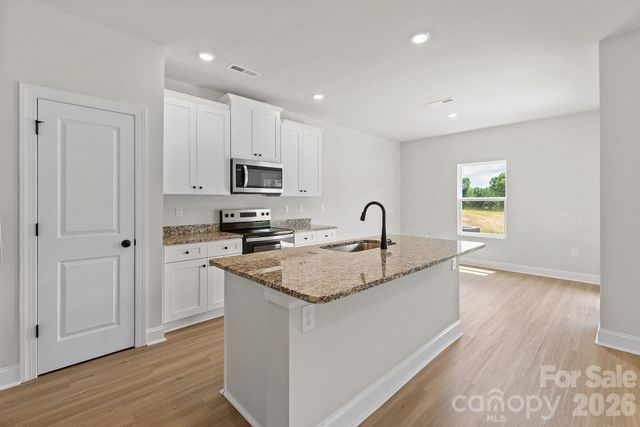 6508 Fairford Drive, Charlotte, NC 28215